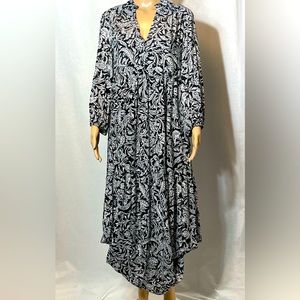 Paisley puffy hem dress